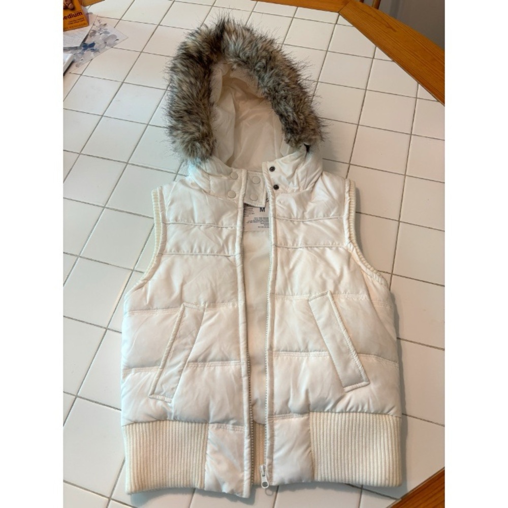 Aeropostale White teddy cream Hooded Jacket winter vest sleeveless size medium
